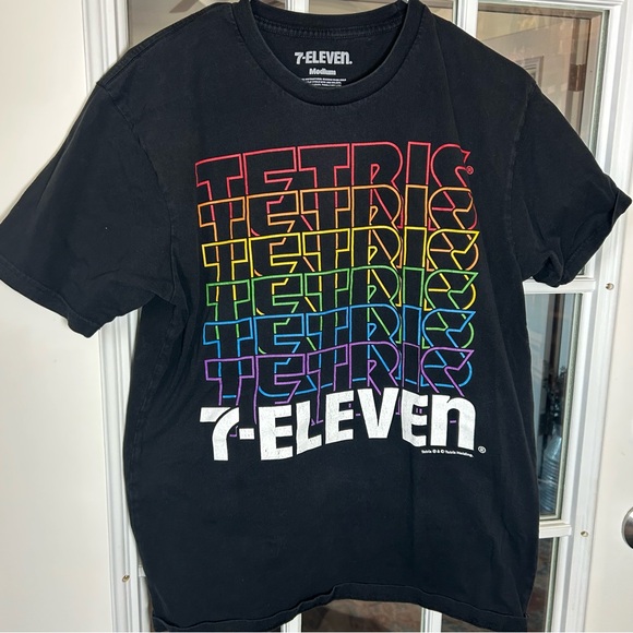 Black Tetris x 7-Eleven Men’s Shirt size Medium - Picture 2 of 6